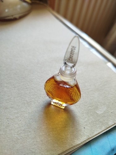 Guérlain une miniature - guérlain,