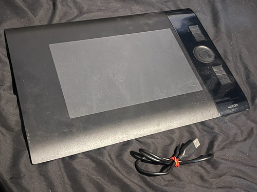 Wacom intuos4 ptk640 pen - wacom,