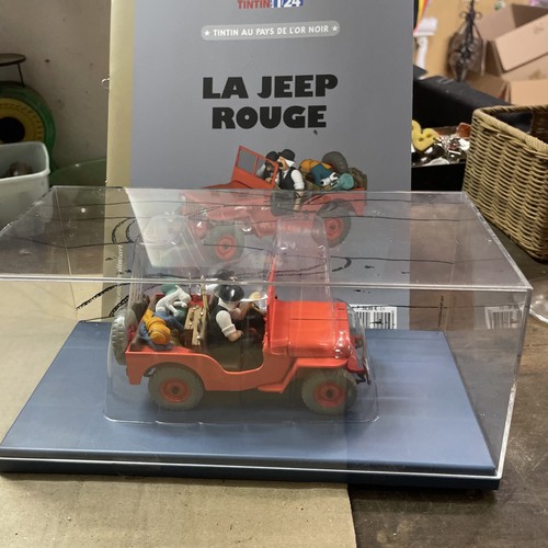Jeep rouge voiture - la,