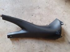 REF:103063 CARÉNAGE ARRIERE GAUCHE SOUS SELLE  MOTO APRILIA RS 50 AN 2002