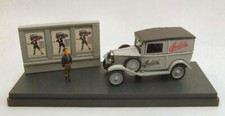 Miniature voiture ancienne
