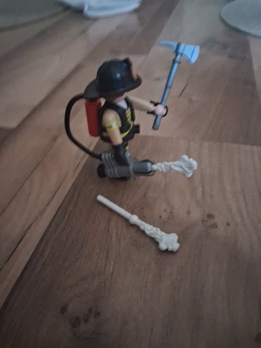 Playmobil pompier avec lance - avec,