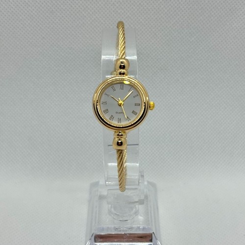 Vintage women quartz watch - vintage, women's