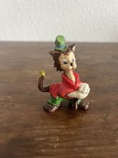 VINTAGE FIGURINE JIM WALT