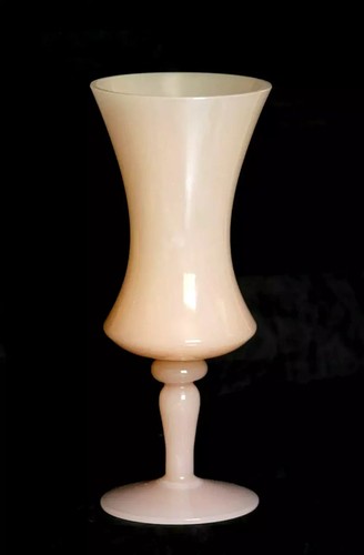 Opaline rose corail vase