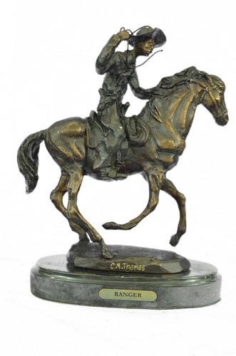 Statue bronze cavalier - en,