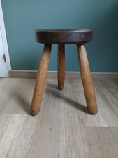 Tabouret en bois JEAN TOURET 
