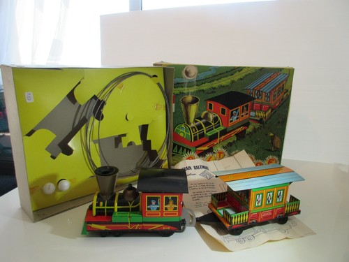 Train electrique pile - pile, wamoo