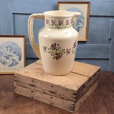 Charmant Broc ancien