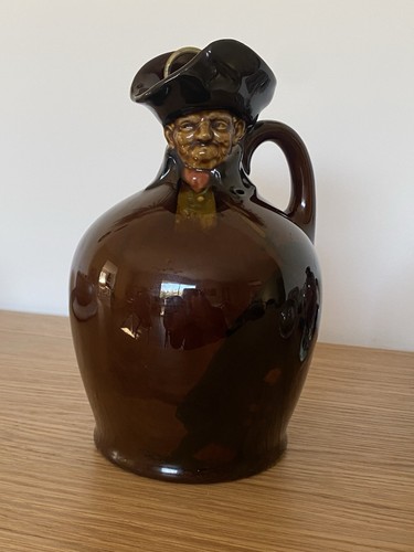 Bouteille wisky veilleur - bouteille, a