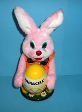 LAPIN DURACELL   AVEC OEUF ET