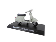Piaggio Vespa 125 Super (1965) - 1/18 Maisto Scooter Moto Miniature S2003