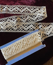 ANCIENNE DENTELLE -entre-deux