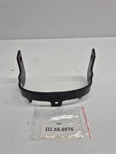 Fixation d'aile arrière