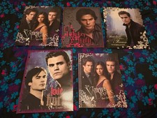 THE VAMPIRE DIARIES - ORIGINAL SET OF 4 FOLDERS & 1 SPIRAL NOTEBOOK -NINA DOBREV