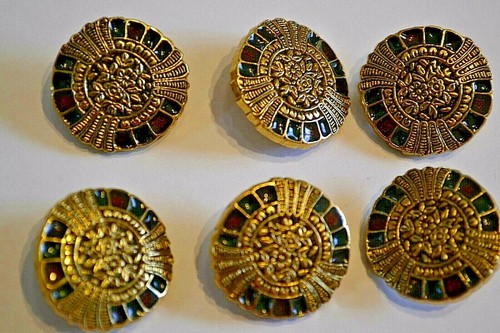 Boutons dorés vieillis - 6,