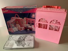 MALLETTE JOLIE CHAMBRE BARBIE MATTEL 1998