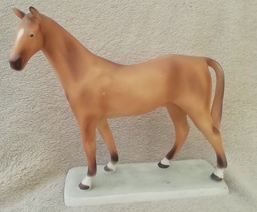 Sculpture cheval porcelaine - cheval, en