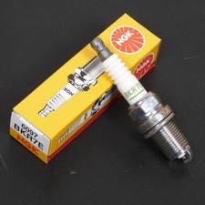 Bougie d'allumage NGK pour