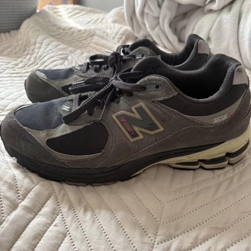 New balance 2002r gray - new,