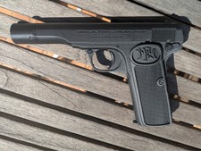 Reproduction de pistolet