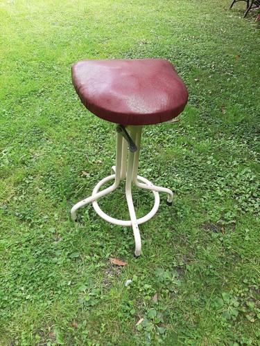 Ancien tabouret médical - ancien,