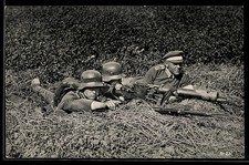 AK Soldats De La Wehrmacht