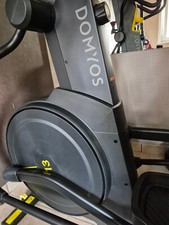 vélo d'appartement domyos 900  parfait état. materiel imposant