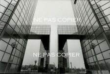 PARIS c.1989 building LE PONANT architect Olivier-Clément CACOUB photo A.Aubert