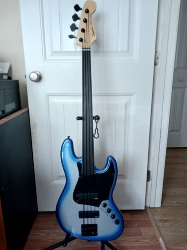 Squier contemporary jazz bass - squier,