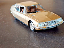1/43  UH   Citroën SM (Manque