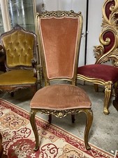 Joli fauteuil de style baroque