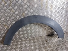 Enjoliveur Elargisseur d'aile