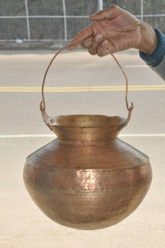 Vieux cuivre grand artisanal - cuivre,