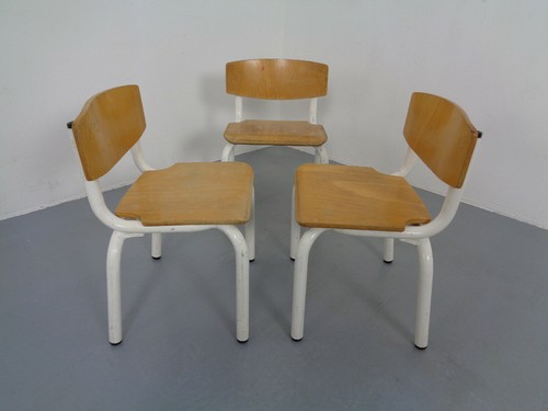 Chaises acier pour enfants - chaises,