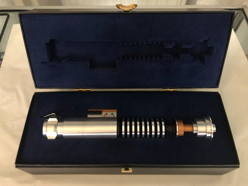 Sabre master replicas saber - master,