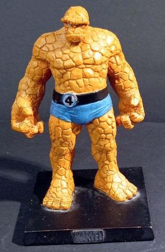 Figurine chose 2006 - figurine,