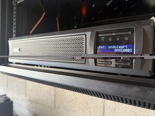 Onduleur apc smx1000i - apc,