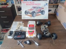 Voiture Télécommandée Thermique - Toyota Hilux Monster Racer - T2M 1/10