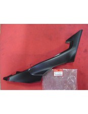 cache latéral droit de CB650F