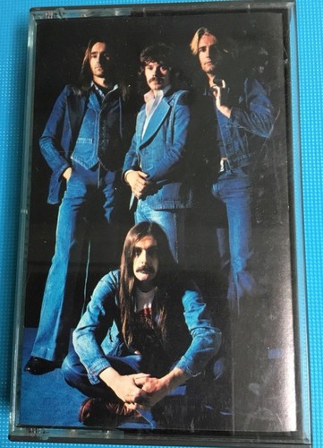 Status quo blue for you - quo,