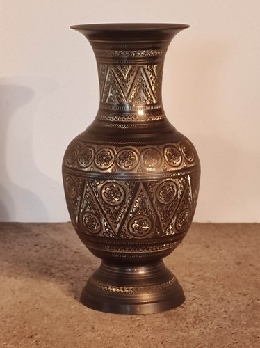 Vase ancien dinanderie - -,