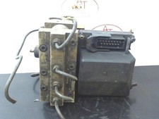 Bloc ABS (freins anti-blocage)