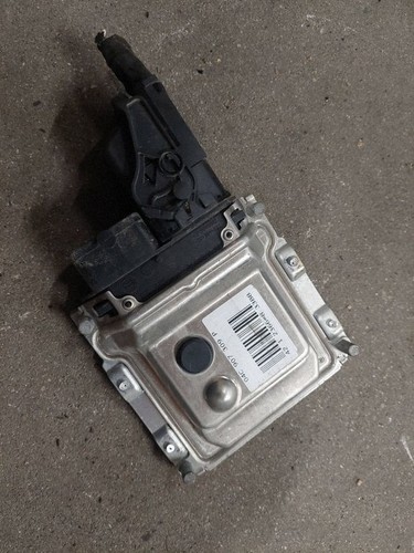 Volkswagen 2013 2284486482 - volkswagen,