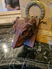 Tête De Chien En Bois