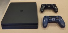 ps4 slim 500 Go + 2 Manettes
