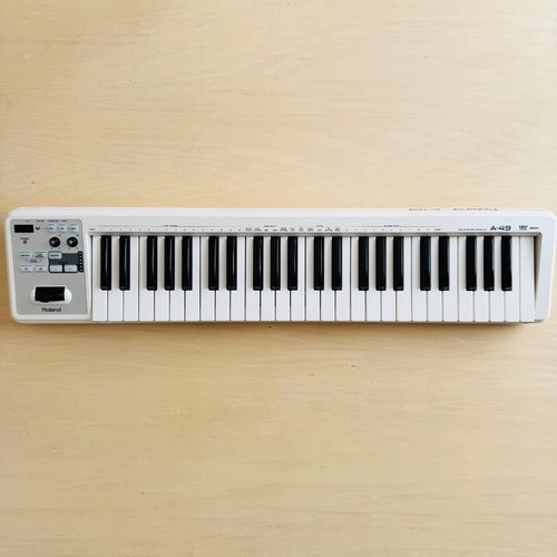Roland midi keyboard - midi,
