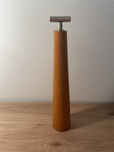 Ancien rare moulin - rare, poivre