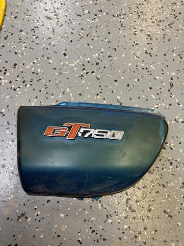Suzuki gt750 left side cover - suzuki,