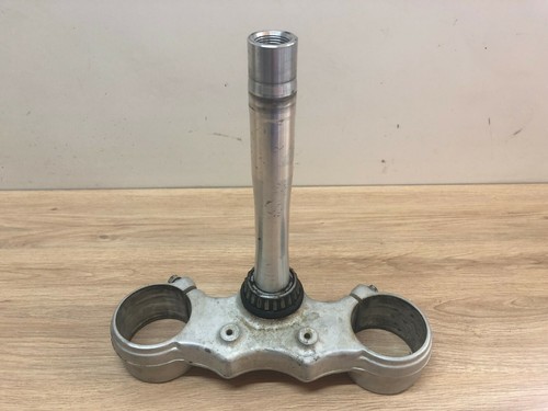 Fourche inferieur - te,